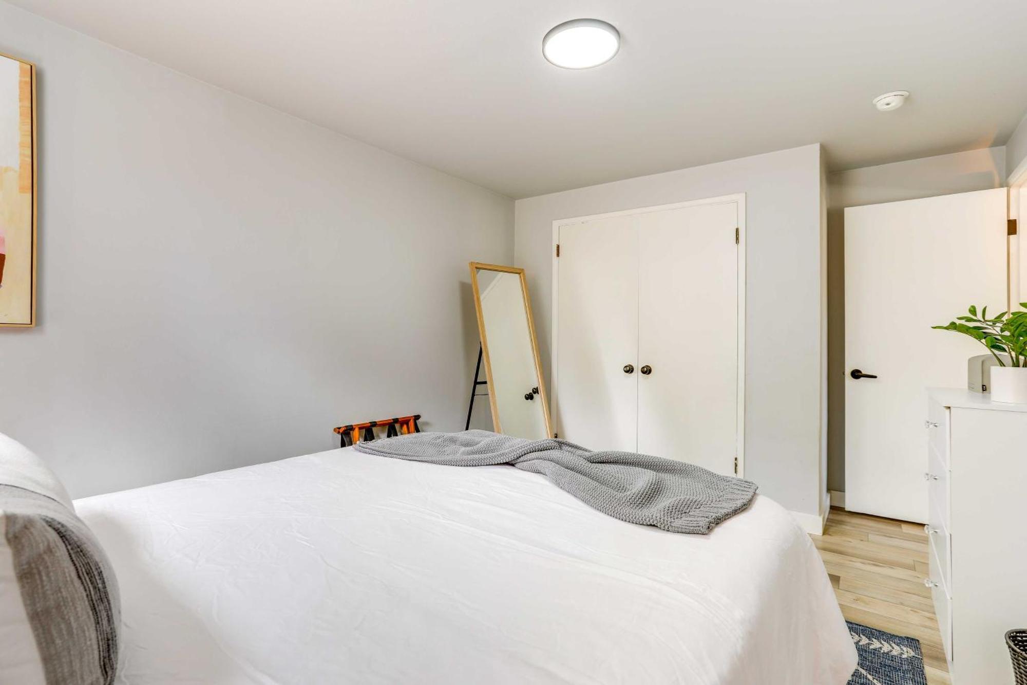 Seattle Garden Apt Walk To Water And Amenities! 외부 사진